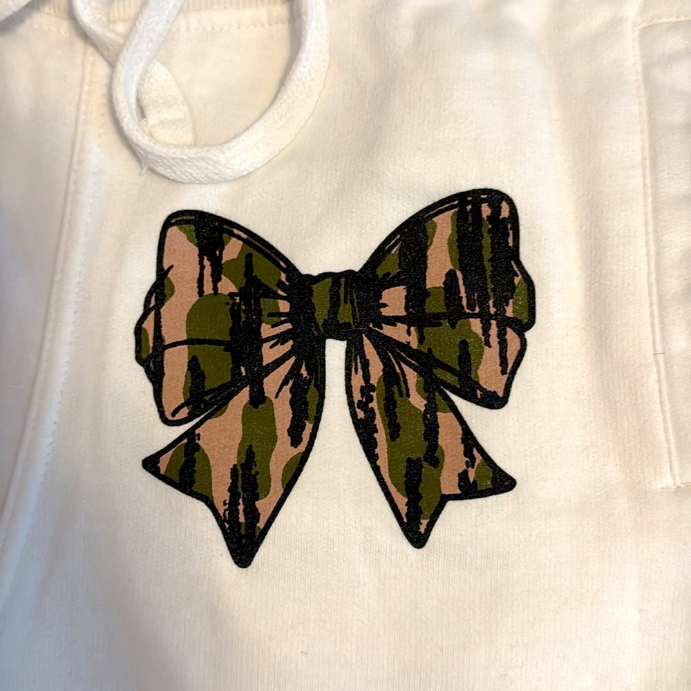 White Camo Bow Oversize Cozy Lounge Sweatpants sz small - Picture 2 of 4